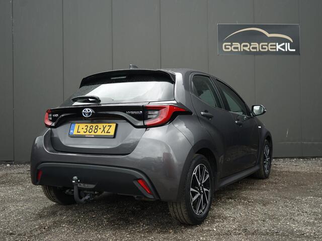 Toyota YARIS 1.5 Hybrid Dynamic Dealer onderh. / Adaptive cruise / Camera / Carplay / Keyless / LED / Climate Control /