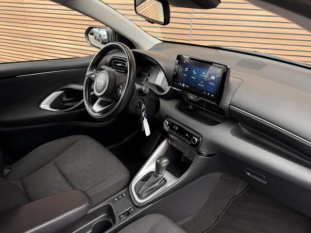 Toyota YARIS 1.5 Hybrid 115 Active Carplay / Camera / Adpt Cruise / Lm velg