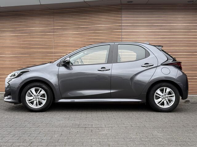 Toyota YARIS 1.5 Hybrid 115 Active Carplay / Camera / Adpt Cruise / Lm velg