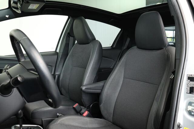 Toyota YARIS 1.5 Hybrid Premium, Panoramadak