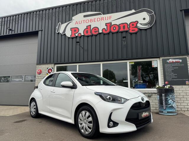 Toyota YARIS 1.5 Hybrid Stoelverwarming Camera Carplay ACC Laneassist Super betrouwbaar!