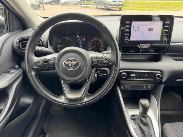Toyota YARIS 1.5 Hybrid Stoelverwarming Camera Carplay ACC Laneassist Super betrouwbaar!