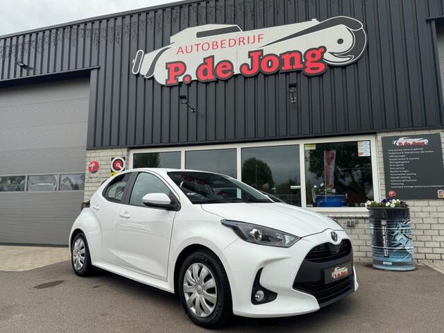 Toyota YARIS 1.5 Hybrid Stoelverwarming Camera Carplay ACC Laneassist Super betrouwbaar!