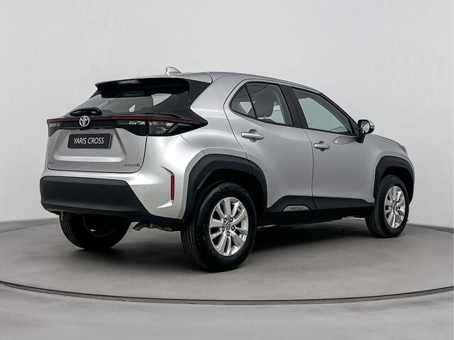 Toyota YARIS Cross 1.5 Hybrid Active Plus | Parkeersensoren | Navigatie |
