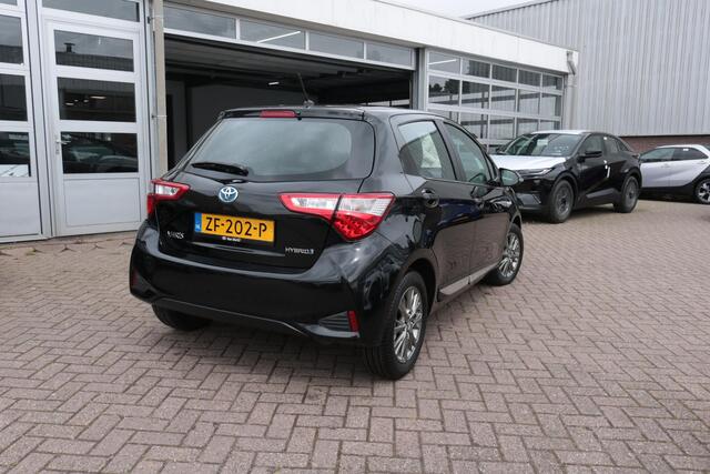 Toyota YARIS 1.5 Hybrid Executive | Achteruitrij camera | cruise control | Climate controle | Dealer onderhouden!