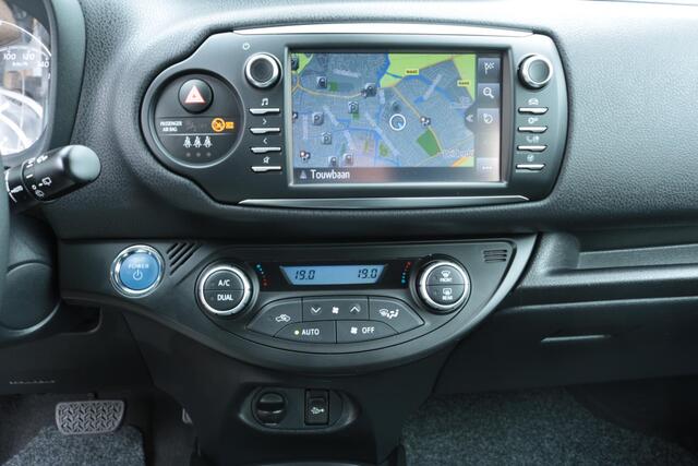 Toyota YARIS 1.5 Hybrid Executive | Achteruitrij camera | cruise control | Climate controle | Dealer onderhouden!
