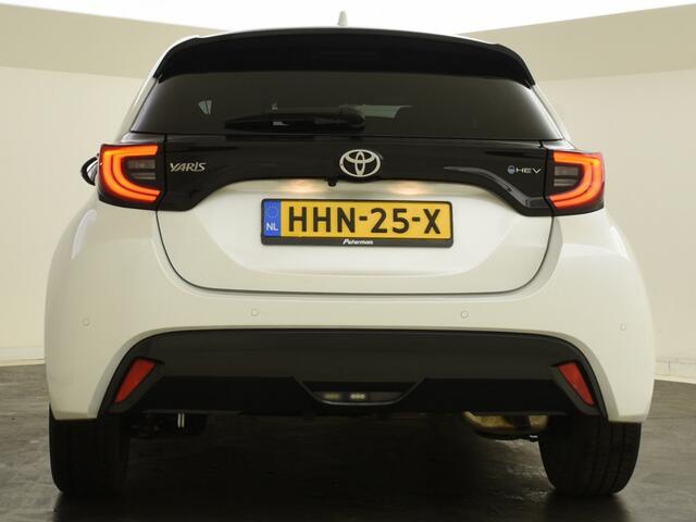 Toyota YARIS 1.5 Hybrid 130 Executive | JBL | PDC V+A | Head Up