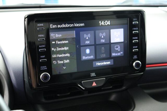 Toyota YARIS 1.5 Hybrid Executive Tokyo, Parkeersensoren