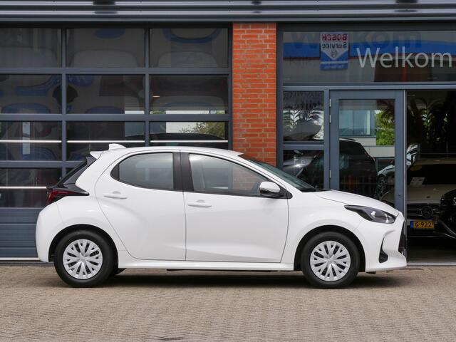 Toyota YARIS 1.5 Hybrid Automaat Comfort | CARPLAY | CAMERA | CRUISE CONTROL |