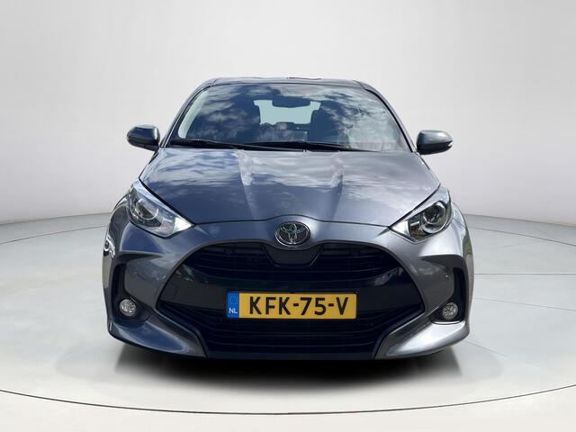 Toyota YARIS 1.5 Hybrid 115 Active | Parkeersensoren | Stoel- + stuurverwarming | Carplay | Licht metalen velgen |