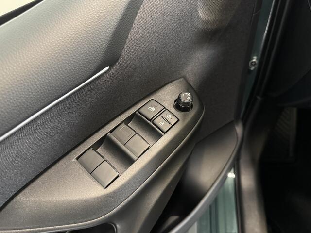 Toyota YARIS 1.5 Hybrid 115 Comfort | Yaris Lentedeals | ¤ 3.000,- korting | Nieuwe auto | Rijklaarprijs ¤ 24.990,- !!!