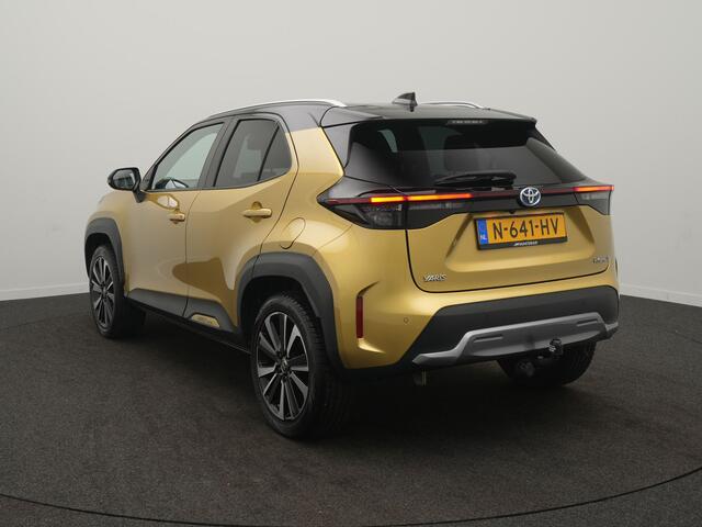 Toyota YARIS Cross 1.5 Hybrid Launch Edition - RIJKLAARPRIJS - All Seasonbanden - Achteruitrijcamera - Head-Up Display - Stoel- en Stuurverwarming - Trekhaak