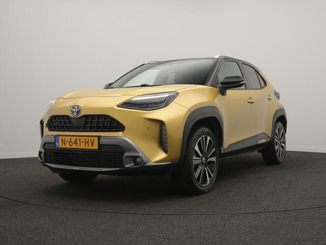 Toyota YARIS Cross 1.5 Hybrid Launch Edition - RIJKLAARPRIJS - All Seasonbanden - Achteruitrijcamera - Head-Up Display - Stoel- en Stuurverwarming - Trekhaak