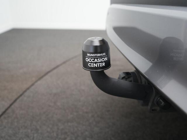 Toyota YARIS Cross 1.5 Hybrid Launch Edition - RIJKLAARPRIJS - All Seasonbanden - Achteruitrijcamera - Head-Up Display - Stoel- en Stuurverwarming - Trekhaak