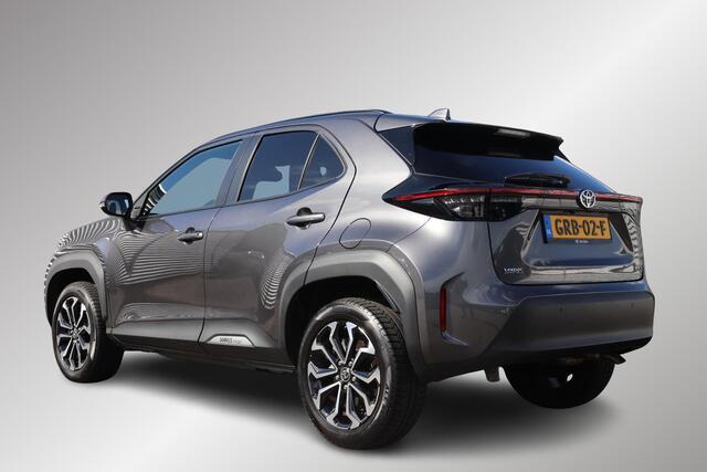 Toyota YARIS Cross 1.5 Hybrid 130 First Edition Limited, BSM, Parkeersensoren, Stuur en Stoelverwarming!