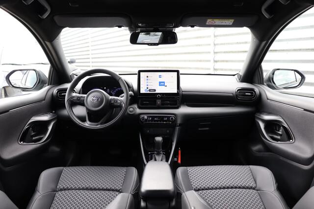 Toyota YARIS 1.5 Hybrid 130 Executive, BSM, Apple Carplay/Android Auto, Demovoordeel!