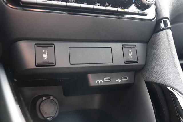 Toyota YARIS 1.5 Hybrid 130 Executive, BSM, Apple Carplay/Android Auto, Demovoordeel!