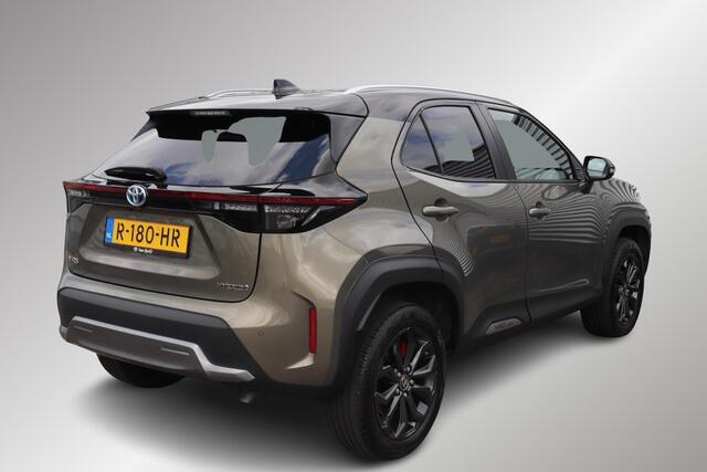 Toyota YARIS Cross 1.5 Hybrid Explore Parkeersensoren voor en achter, Stoelverwarming, Apple Carplay/Android Auto!