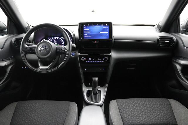 Toyota YARIS Cross 1.5 Hybrid Dynamic Comfort Pack |Stoelverwarming | Blind Spot | V+A Parkeersensoren | Stuurverwarming |