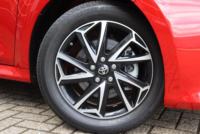 Toyota YARIS 1.5 Hybrid Dynamic, Trekhaak