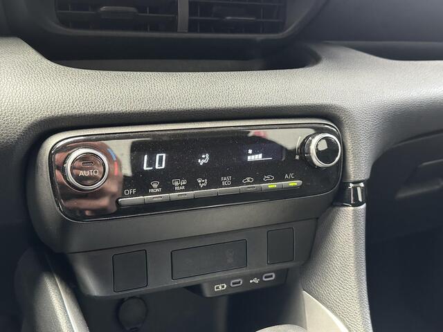 Toyota YARIS 1.5 Hybrid 115 Active