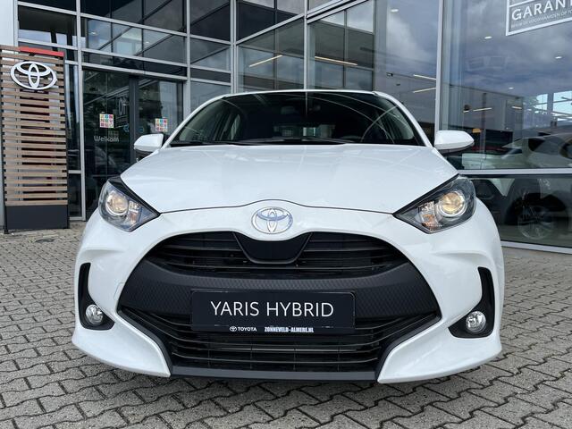 Toyota YARIS 1.5 Hybrid 115 Active NIEUW VAN ¤ 28769,- VOOR ¤ 25250,-