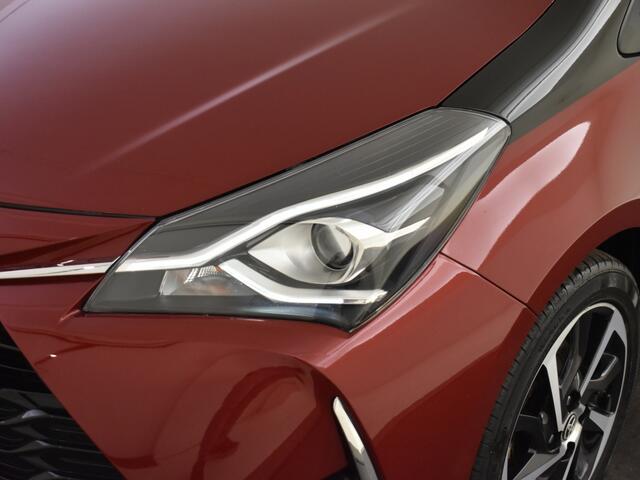 Toyota YARIS 1.5 Hybrid Executive Bi Tone | Panorama | Stoelverw |