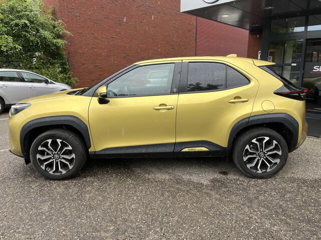Toyota YARIS Cross 1.5 Hybrid First Edition // ADAPT. CRUISE // LED // KEYLESS // CAMERA // NAVI+CARPLAY //