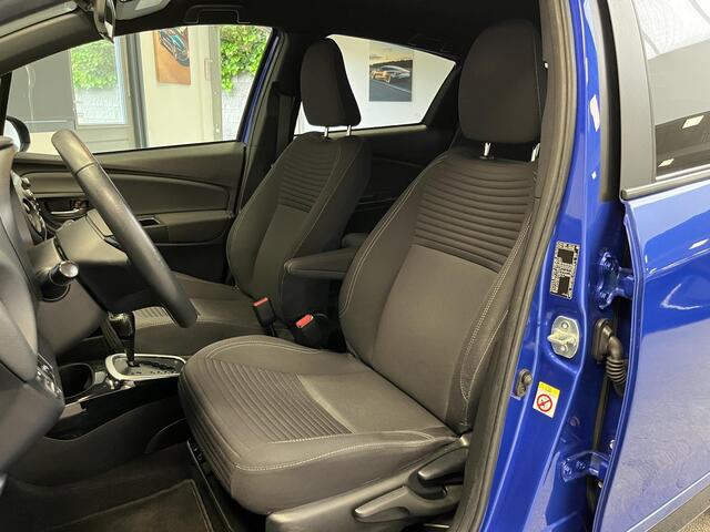 Toyota YARIS 1.5 Hybrid Bi-Tone | CAMERA | NAVI | CLIMA | 2e-EIG |