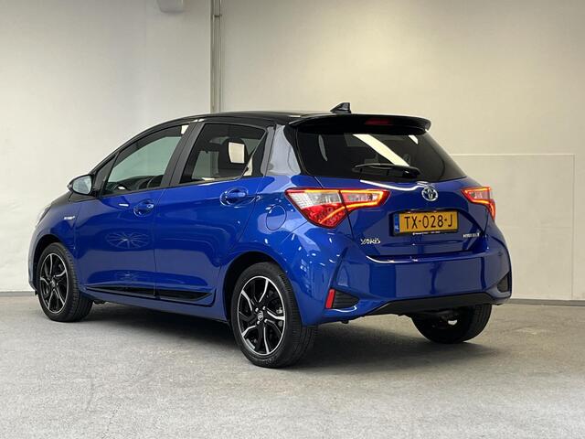 Toyota YARIS 1.5 Hybrid Bi-Tone | CAMERA | NAVI | CLIMA | 2e-EIG |