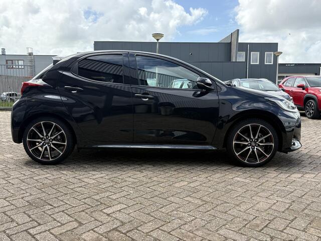 Toyota YARIS 1.5 Hybrid 130 GR SPORT