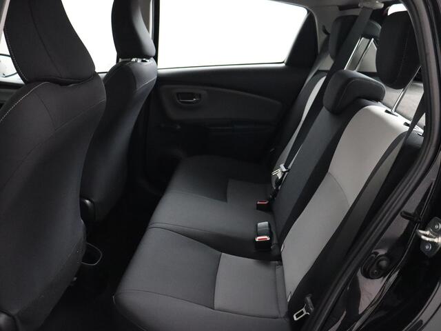 Toyota YARIS 1.5 VVT-i Active | Achteruitrijcamera | Navigatie | Cruise Control!