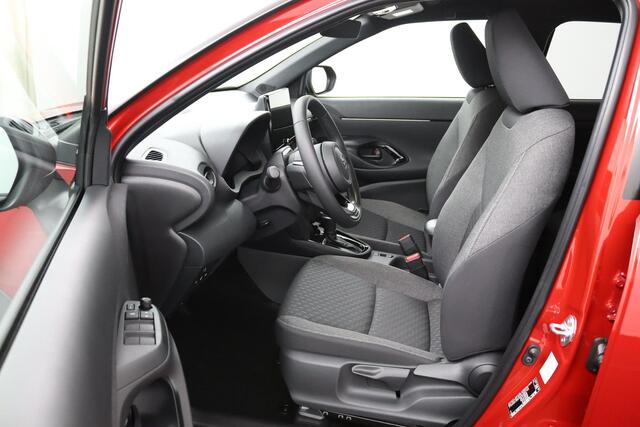Toyota YARIS Cross 1.5 Hybrid 115 Dynamic | Comfort Pakket | Nieuwe Auto | Uit Voorraad Leverbaar |