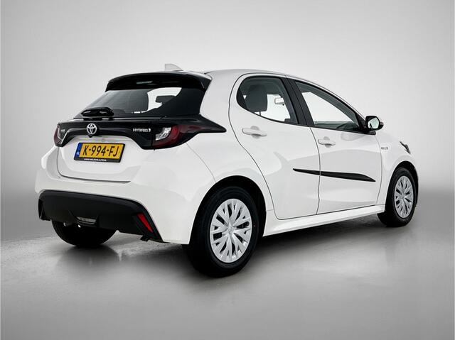 Toyota YARIS 1.5 Hybrid 115 Active Direct leverbaar! Handsegmentgas, bedrijfsrem en kofferbaklift