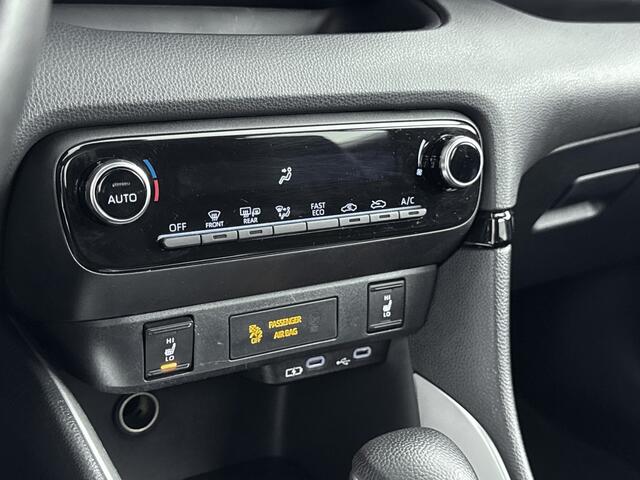 Toyota YARIS 1.5 Hybrid Dynamic Limited | Stoel / Stuur-verwarming | Parkeersensoren |