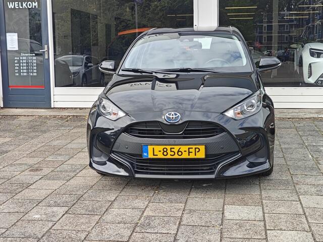 Toyota YARIS 1.5 Hyb. Active