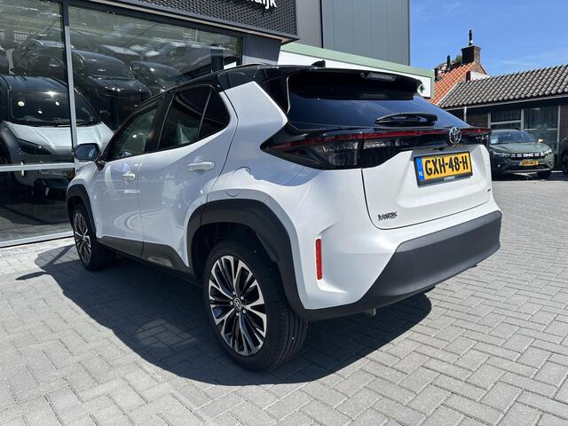 Toyota YARIS Cross 1.5 Hybrid 130 Executive AUTOMAAT | ADAPT. CRUISE | STOELVERW. | NAVI | CAMERA | CLIMATE | APPLE CARPLAY