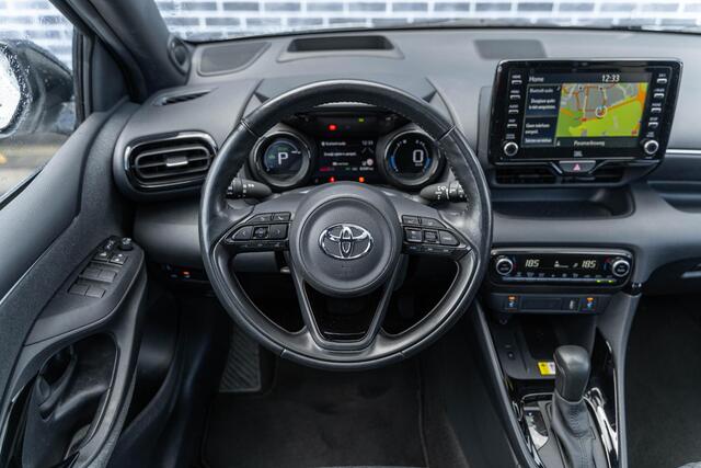 Toyota YARIS 1.5 Hybrid Executive | Panoramadak | JBL Audio | Achteruitrijcamera | Keyless Entry | Parkeersensoren | Navigatie | Apple Carplay | Android Auto | Lichtmetalen Velgen 17 inch