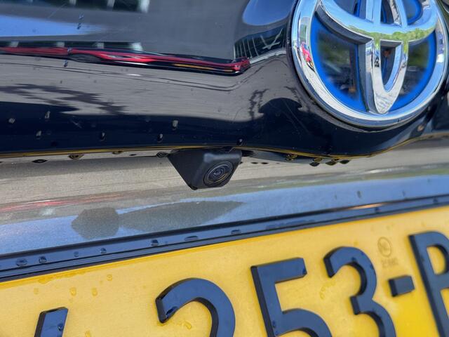 Toyota YARIS 1.5 Hybrid Dynamic NL Auto | Climate control | Keyles entry | startknop