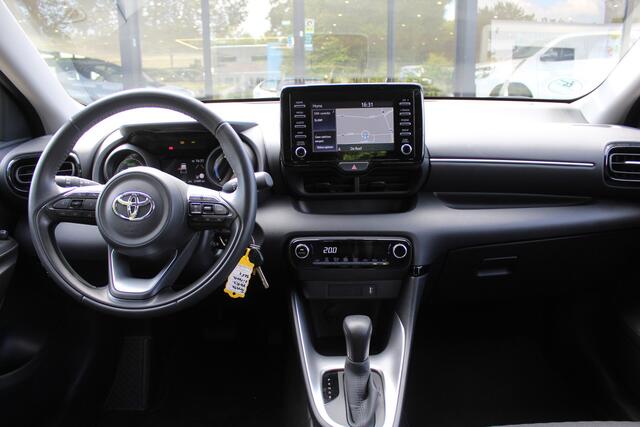 Toyota YARIS 1.5 Hybrid Dynamic | Rijklaar | Afn. Trekhaak | Camera | Apple/Android | Navi | Adap. Cruise | Clima