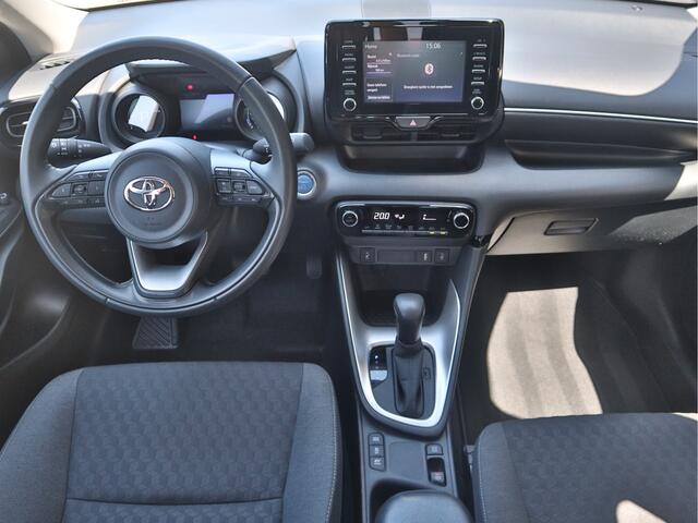 Toyota YARIS 1.5 Hybrid 115 First Edition | Adaptieve Cruise Control | Camera | Climate Control | Keyless |