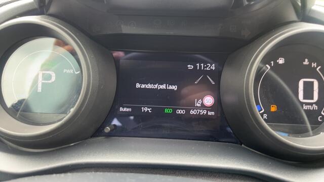 Toyota YARIS ,Cruise adap, PDC, Camera, le 1.5 Hyb. Bns Plus