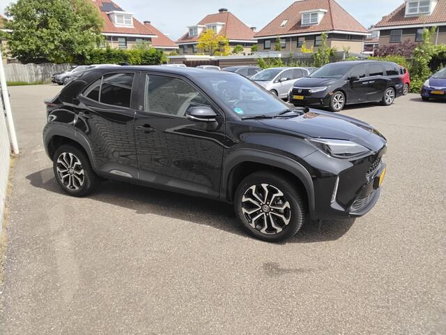 Toyota YARIS Cross 1.5 Hybrid Style Blindspot*draadloze tel lader*