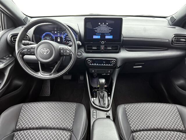 Toyota YARIS 1.5 Hybrid 130 Executive | NL dealeronderhouden | Onderweg-naar-dealer