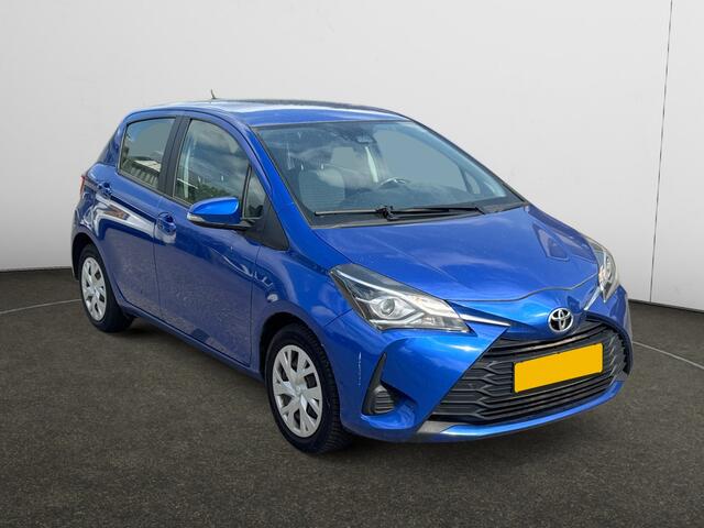Toyota YARIS 1.5 VVT-i Active Aut- Camera, Navigatie, Lane Assist, Bots Waarschuwing, Clima