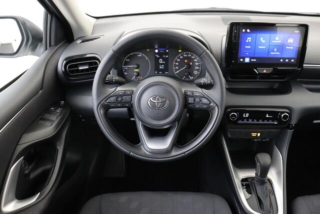 Toyota YARIS 1.5 HYBRID 115 ACTIVE *PRIVATE LEASE V.A. ¤379,- P/M!* -CAMERA|ADAP.CRUISE|CARPLAY|LED|LENDESTEUN|15"