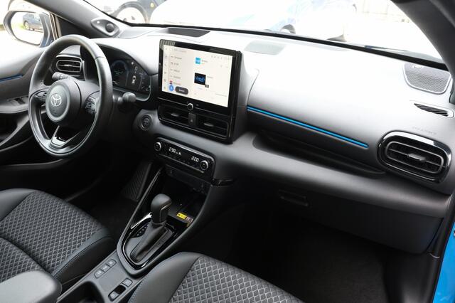 Toyota YARIS 1.5 Hybrid 130 Launch Edition Automaat | Full Option | JBL Gelui