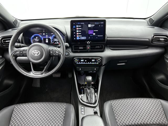 Toyota YARIS 1.5 Hybrid 130 Executive | NL-Auto | Fabr garantie mogelijk t/m 07-2035 ! Onderweg-naar-dealer