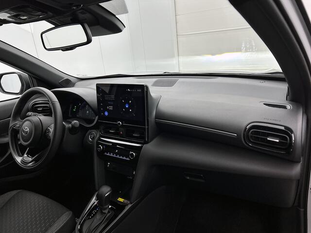 Toyota YARIS Cross 1.5 Hybrid 130 Dynamic | Stoel en stuurverwarming | PDC rondom |