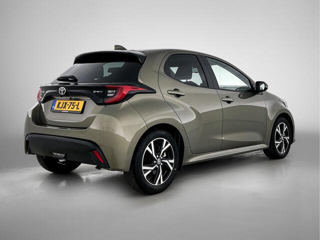 Toyota YARIS 1.5 Hybrid 115 First Edition + | Stoel en stuurverwarming | Dealeronderhouden |
